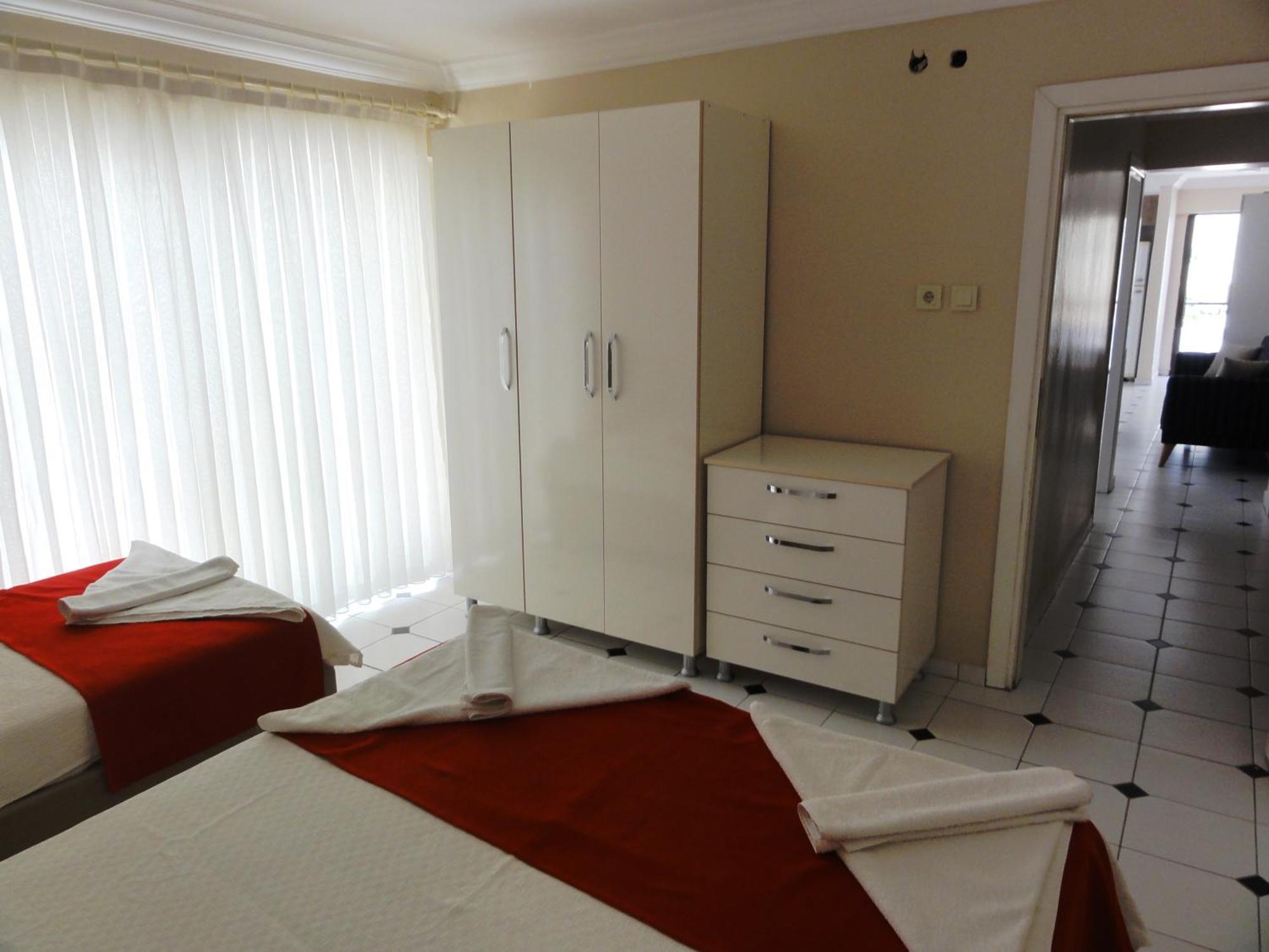 Altinersan Hotel Didim Værelse billede